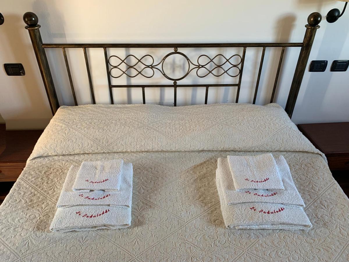 Li Paduleddi Country Guest House 올비아 외부 사진